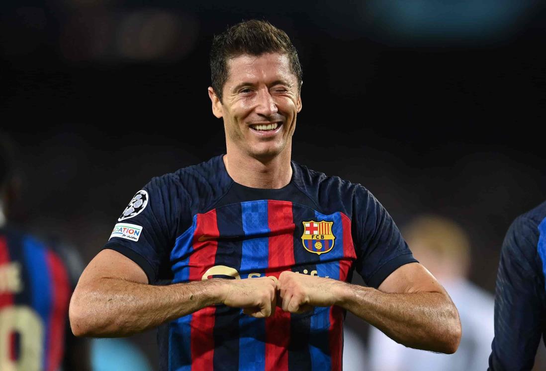 Se luce Lewandowski en el arranque de la Champions con Barcelona