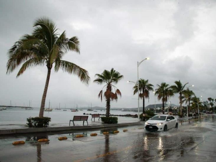 Kay se degrada a tormenta categoría 1 y afecta a Baja California