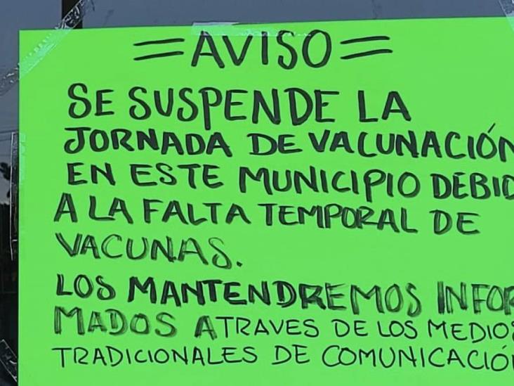 ¡Se acabaron! Suspenden vacunación vs covid en Coatzintla