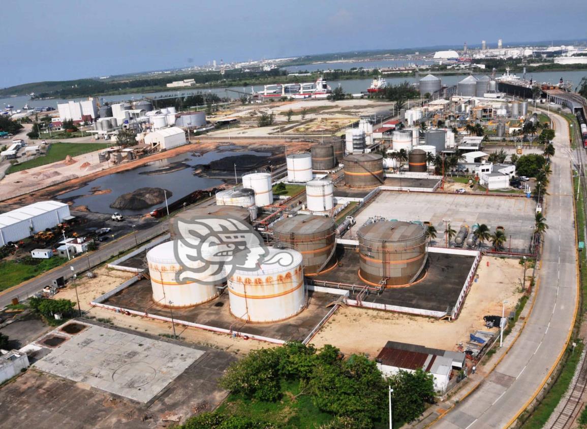 Asipona Coatzacoalcos da cabida a empresas locales: CMIC