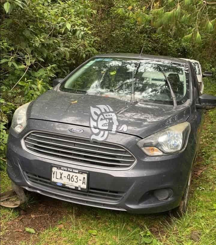 Recuperan vehículo con reporte de robo en Coscomatepec