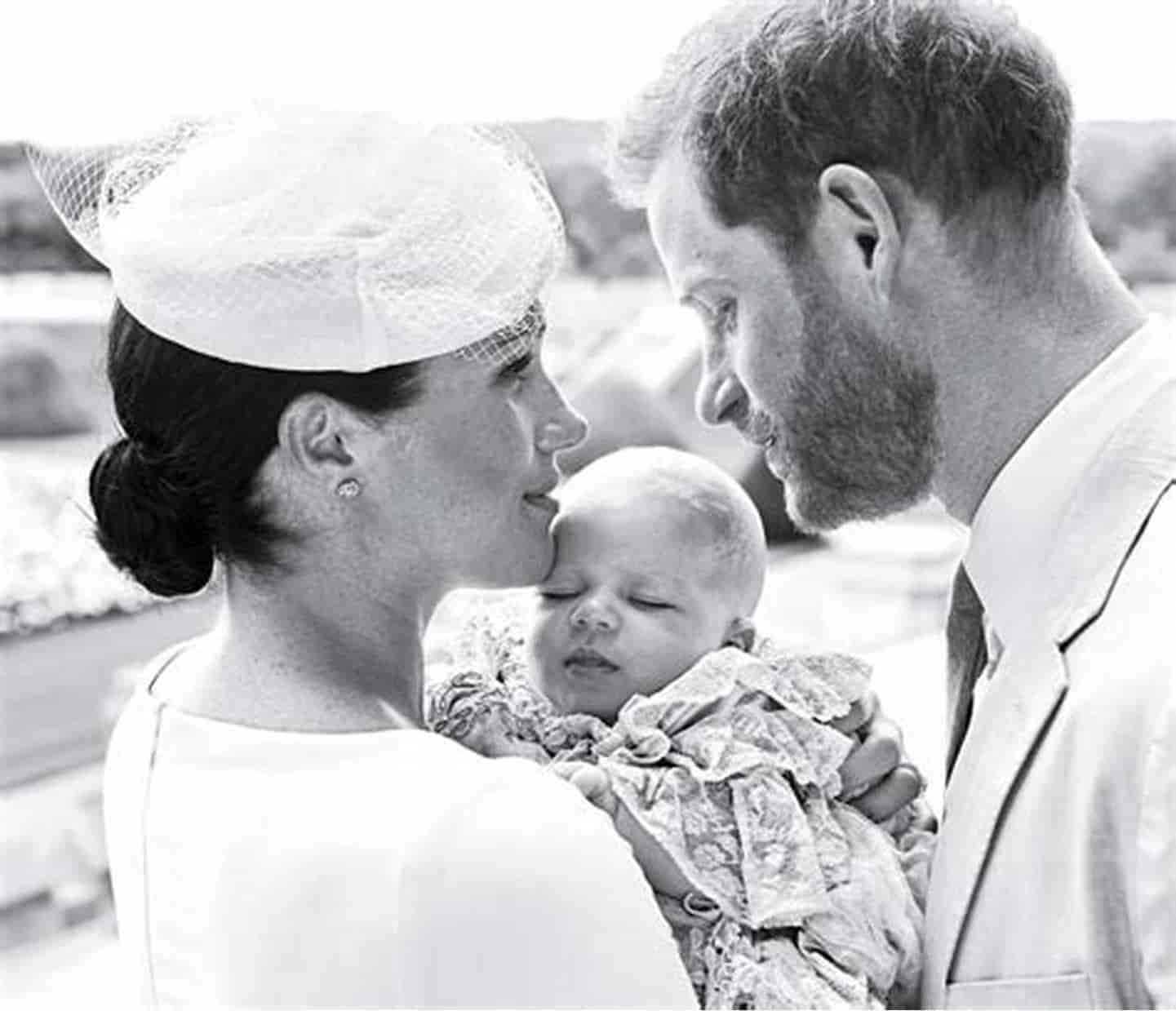 Hijos de Harry y Meghan podrían ser príncipes tras la muerte de la reina