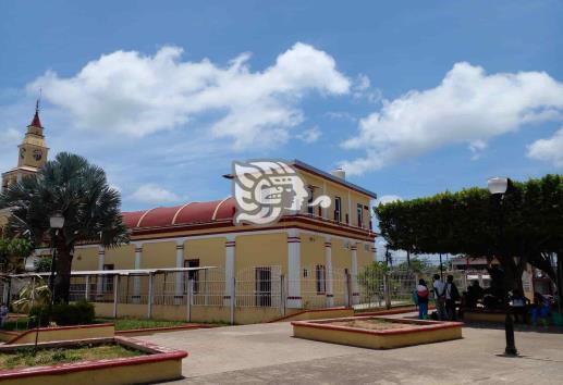 Sin agua la mayor parte del municipio de Oteapan este viernes