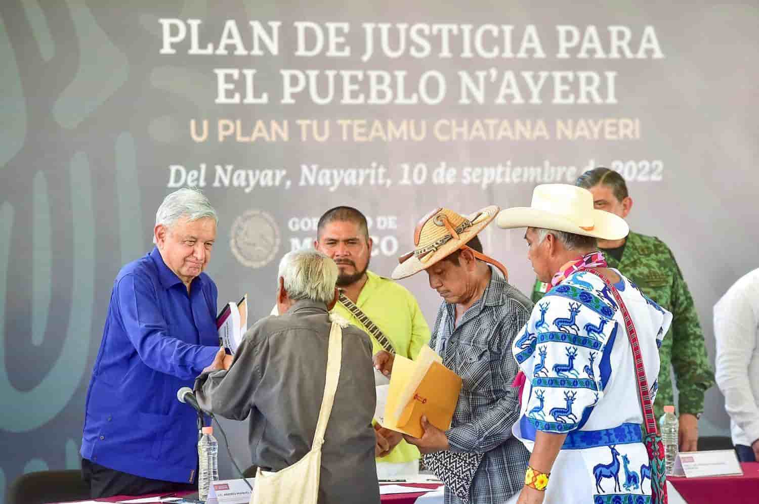 AMLO llama a terminar con el racismo hacía los pueblos indígenas de México