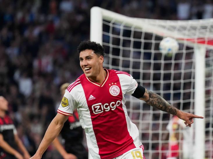 Jorge Sánchez da asistencia en goleada del Ajax al Heerenveen