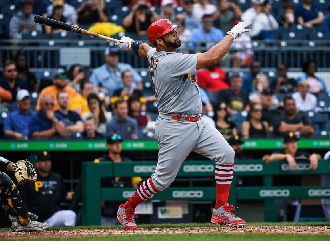 Pujols a tres jonrones del “Club de los 700” de Grandes Ligas