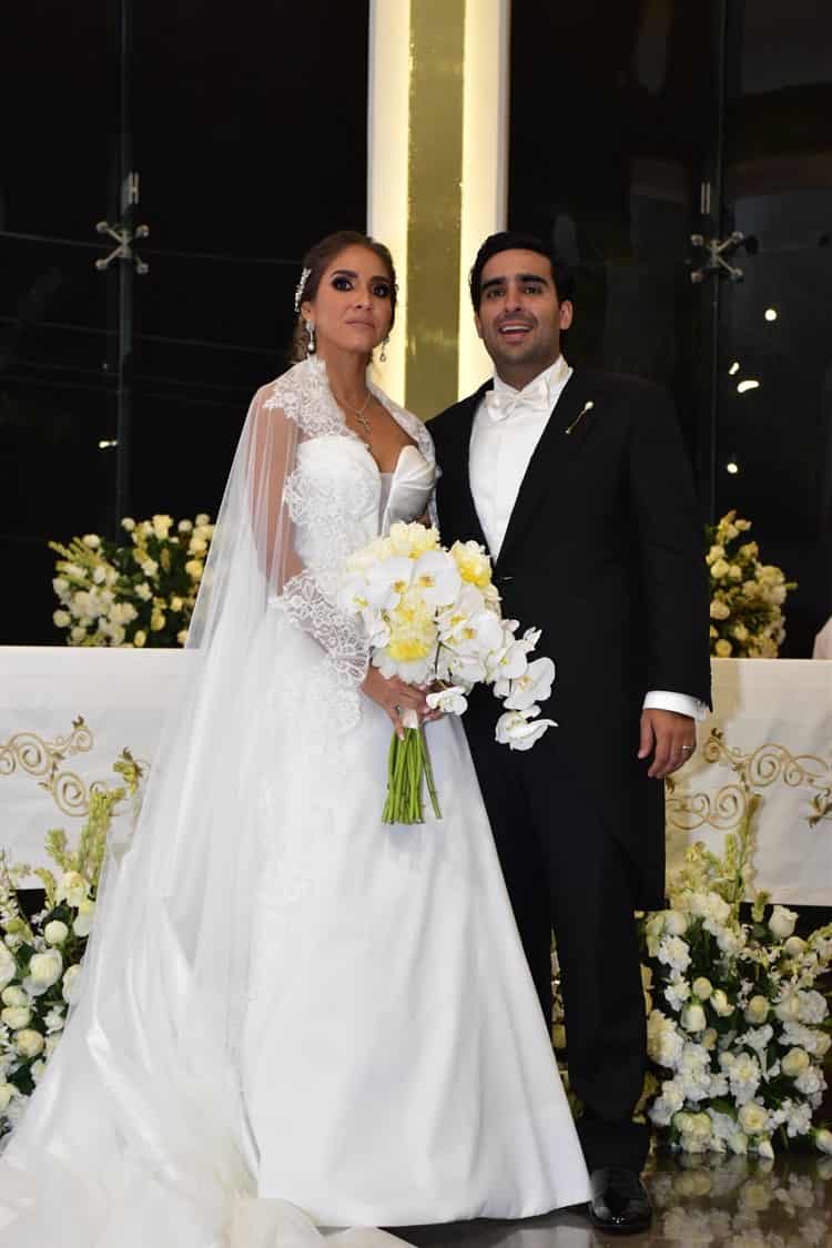 Gabriela Gándara Esparza y José Gabriel Bravo Vera contraen matrimonio