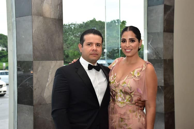 Gabriela Gándara Esparza y José Gabriel Bravo Vera contraen matrimonio