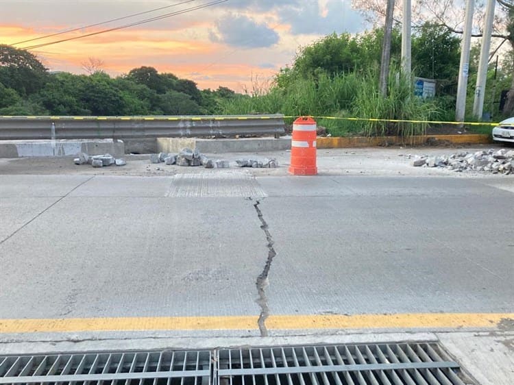 ¡A la mitad! Reparación de grieta en puente Torrentes no ha concluido, sigue la obra