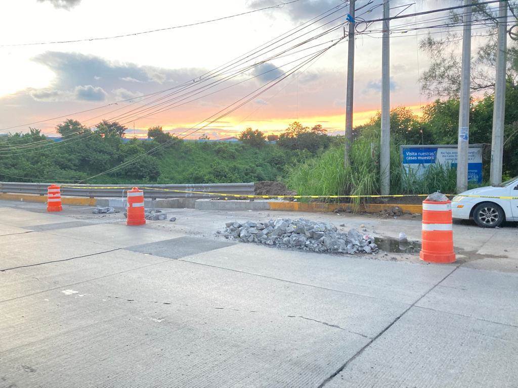 ¡A la mitad! Reparación de grieta en puente Torrentes no ha concluido, sigue la obra