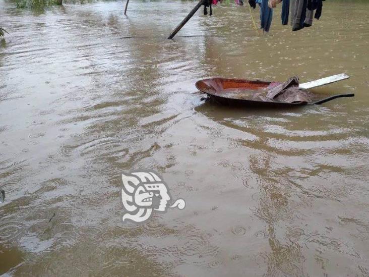 Arroyos inundan colonia de Zaragoza; vecinos piden atención