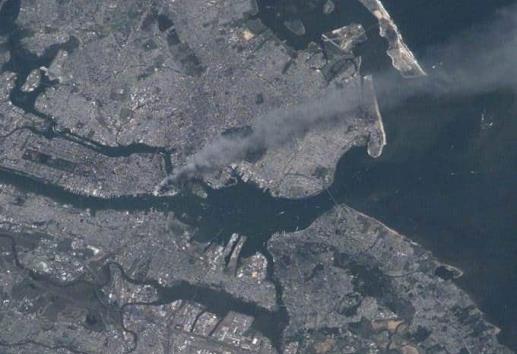 Astronauta captó el 11-S desde el espacio; NASA revela foto