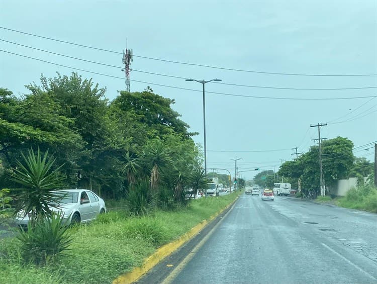 Falta de iluminación incita a la delincuencia y provoca accidentes en Veracruz