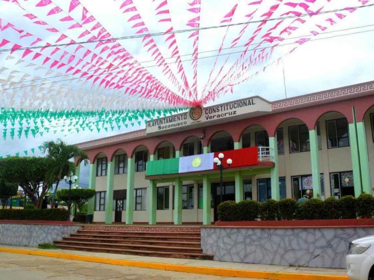 Palacios de Acayucan, Oluta y Soconusco listos para el Grito