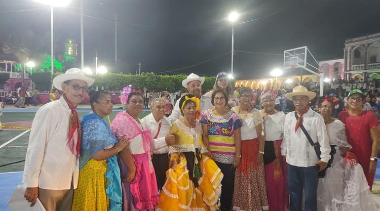 Sol y Sones: Conmemoran 425 años de la llegada del Cristo Negro a Otatitlán.