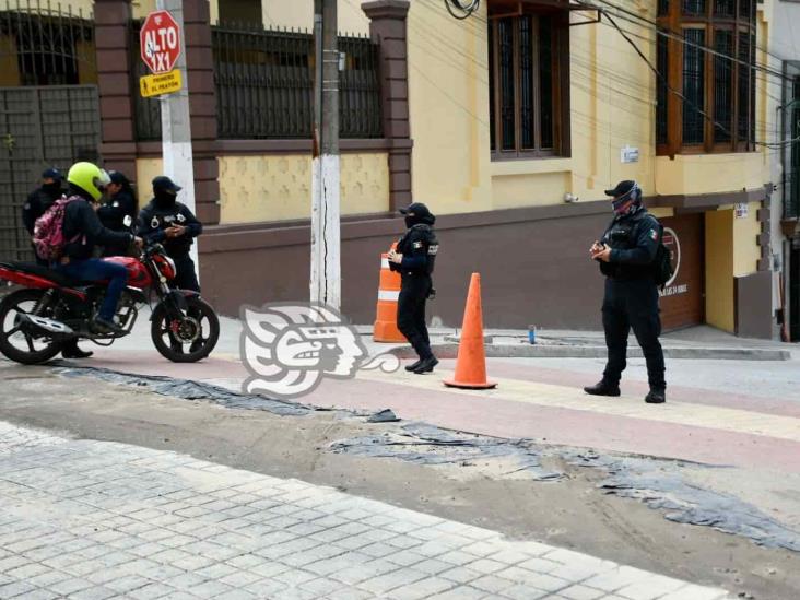 Cerrado, centro de Xalapa; filtros de seguridad para ceremonia del Grito (+Video)