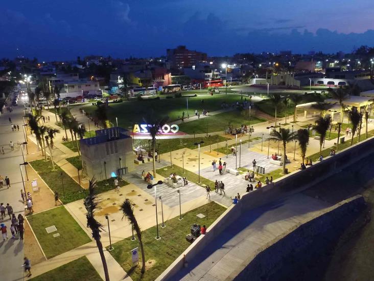 Reactivación económica a pasos agigantados en Coatzacoalcos: Amado