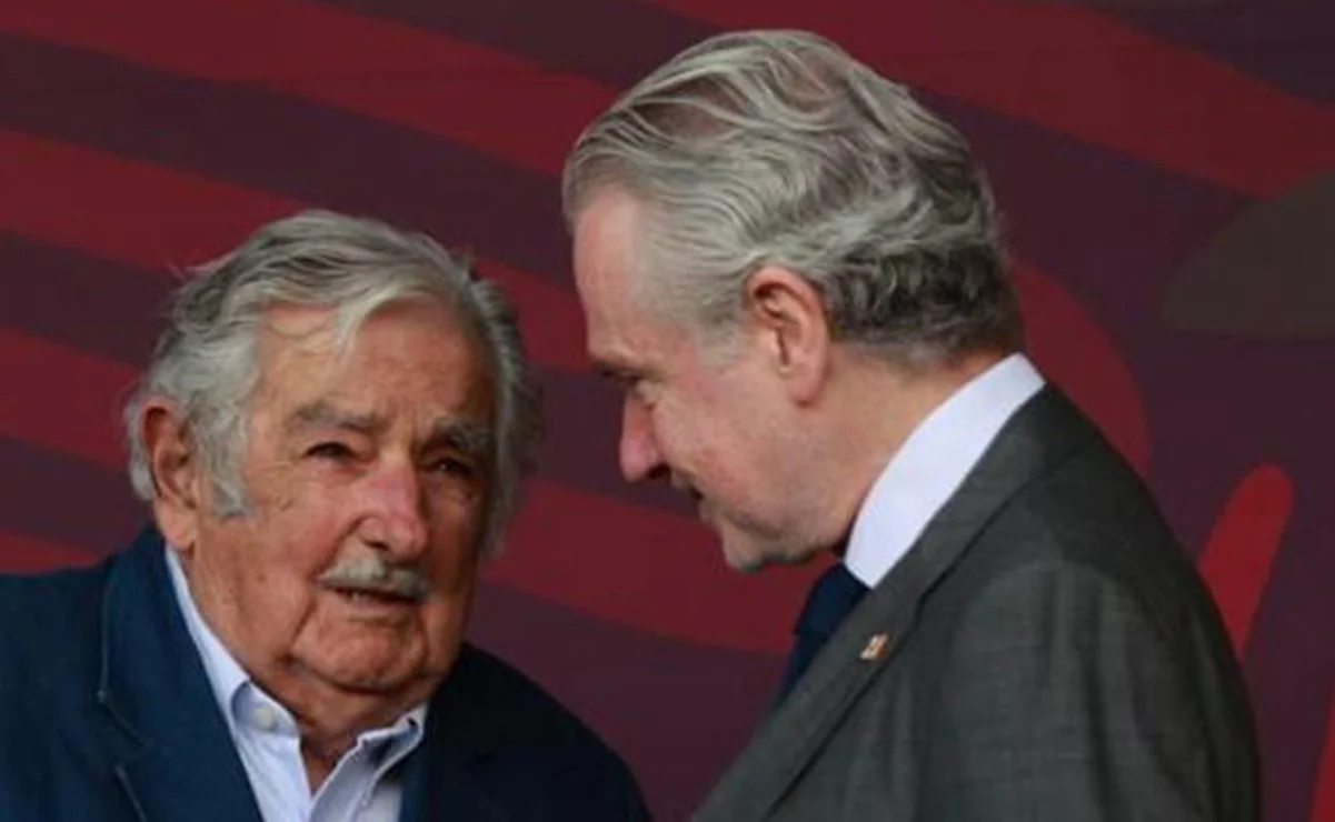 Ser opositor, habla muy bien de usted: José Mujica a Santigo Creel