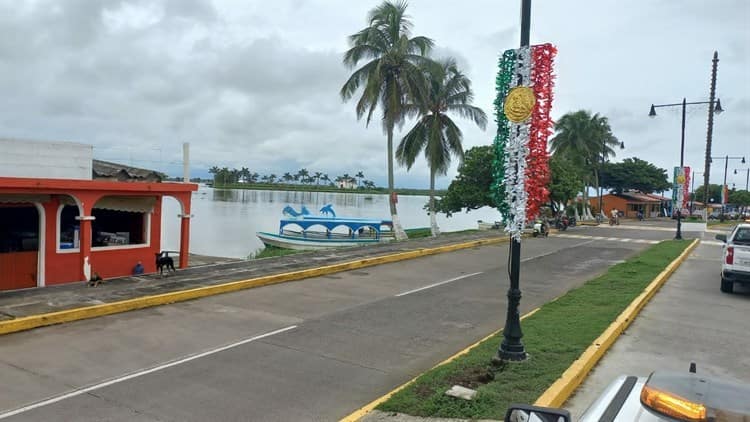 Río Papaloapan por debajo de su nivel máximo: Protección Civil de Tlacotalpan