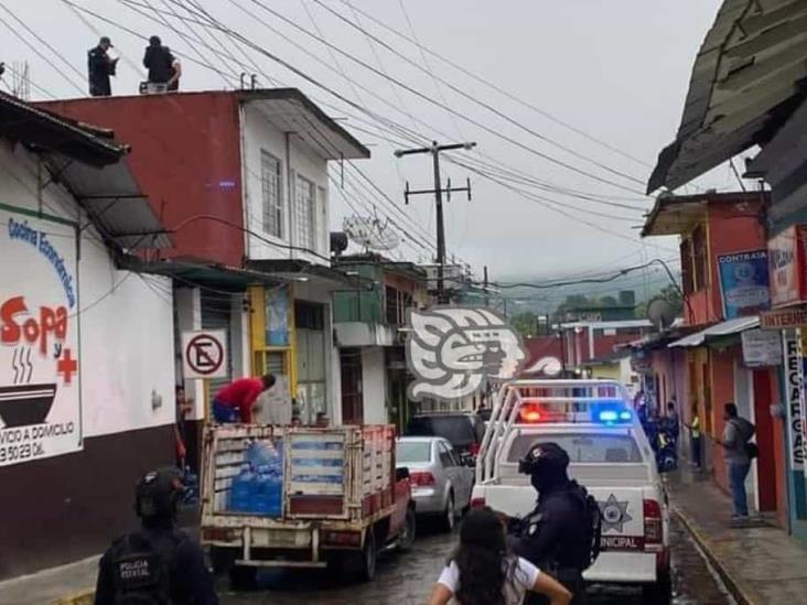 Joven muere tras recibir descarga eléctrica mientras limpiaba azotea