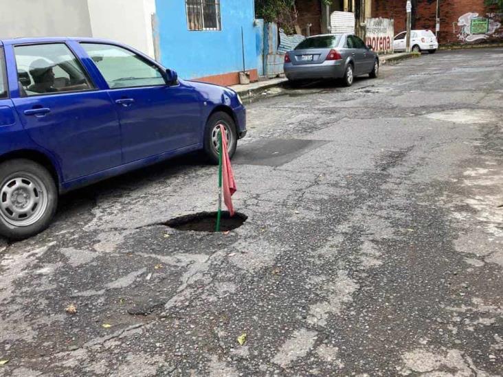 Lluvias generan hundimientos en la colonia Rigo de Boca del Río