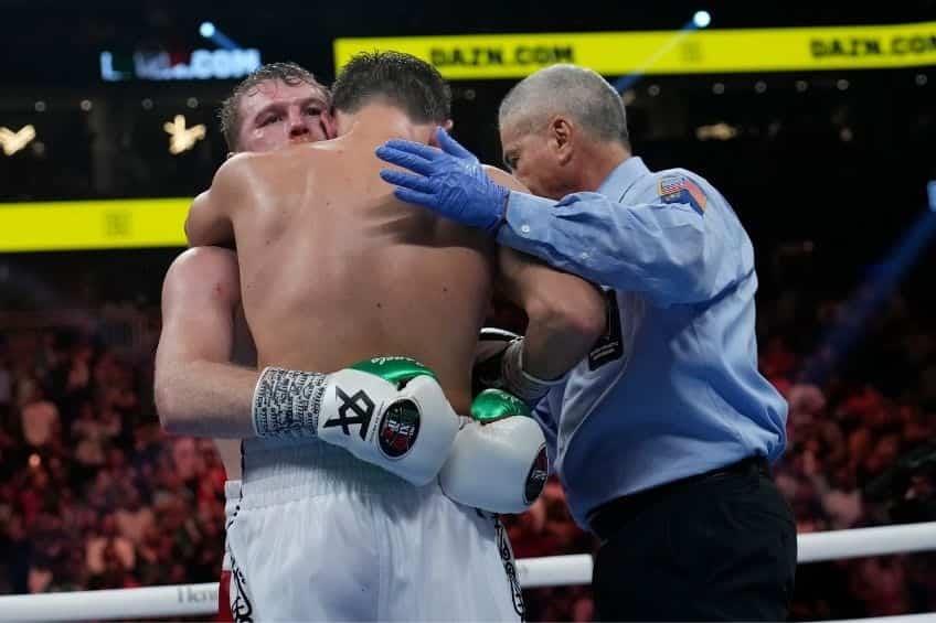 Pelea queda para la historia, gracias amigo: Canelo a Golovkin tras derrotarlo