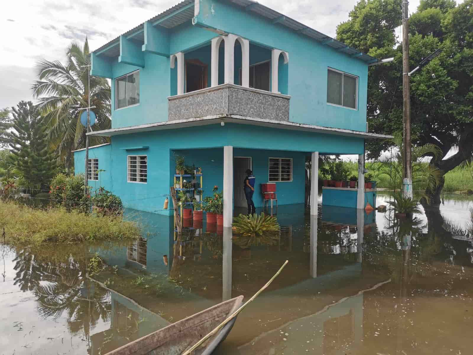 Al menos 16 comunidades fueron afectadas en Tlalixcoyan por fuertes lluvias