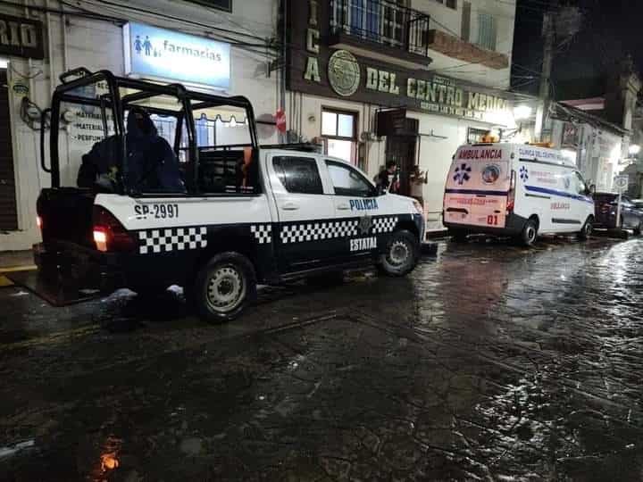 Sujetos armados hieren y asaltan a taquero en Papantla