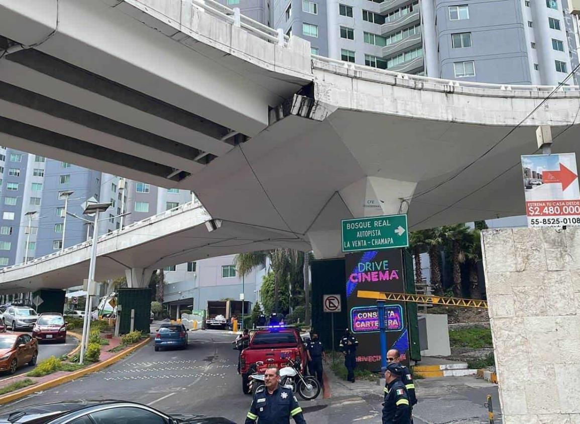 Puente vehicular se fractura tras el sismo; temen se vaya a desplomar (+video)