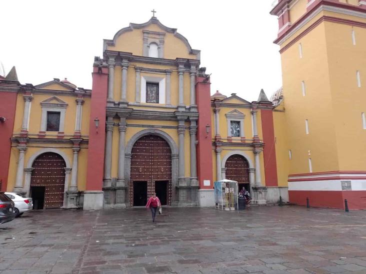 Lamenta párroco falta de respeto a templos en Orizaba tras intento de robo