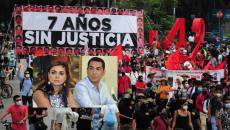 Giran nuevas órdenes de aprehensión contra Abarca y su esposa por caso Ayotzinapa