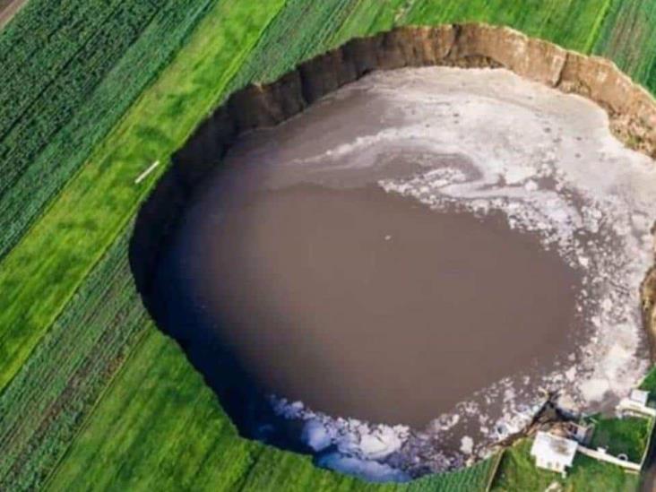 Poblanos temen que sismo causara desgajamientos en mega socavón