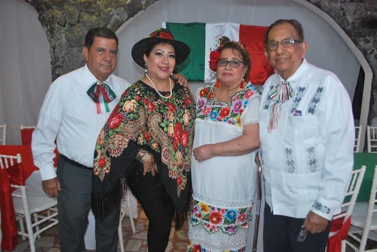 Grupo de Amigas Terrablanquenses de Veracruz organiza comida por Fiestas Patrias 2022