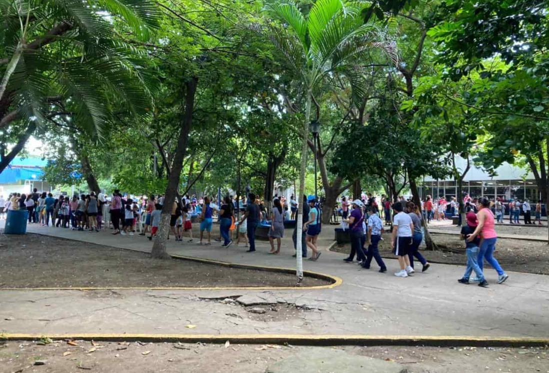 Tercer día de vacunación a niños de 5 a 11 años en Veracruz tuvo gran afluencia