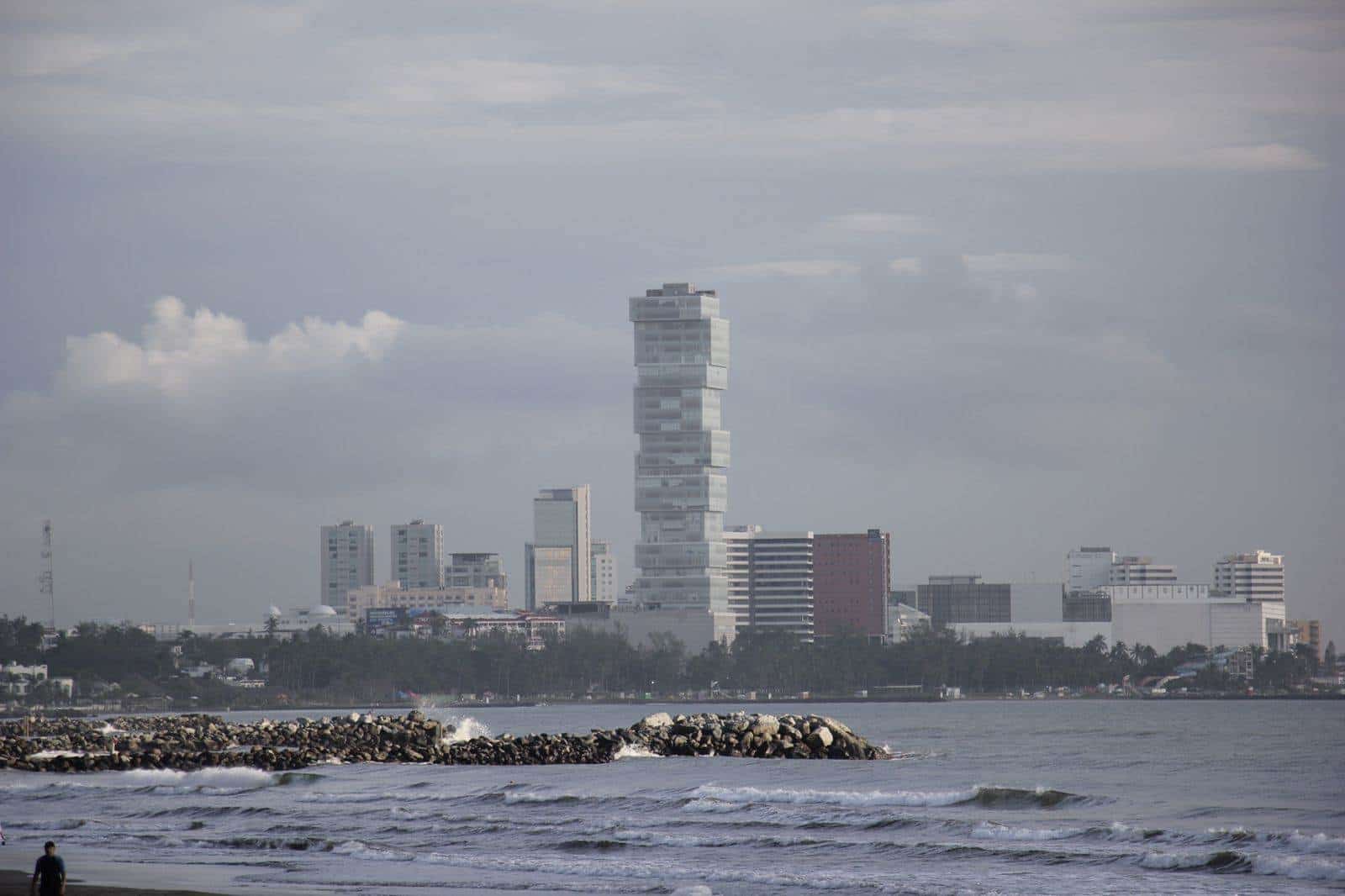 ¿Qué es mar de fondo y cuándo llegará a Veracruz? Aquí te decimos