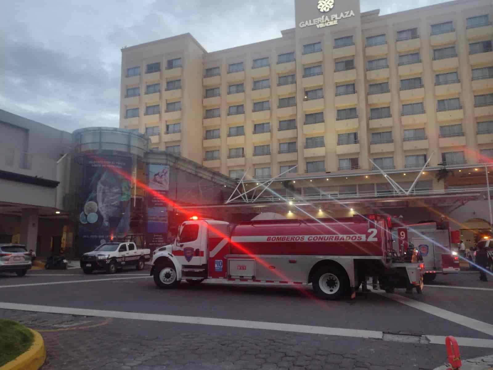 Evacuan sector de Plaza Américas en Boca del Río por conato de incendio(Video)