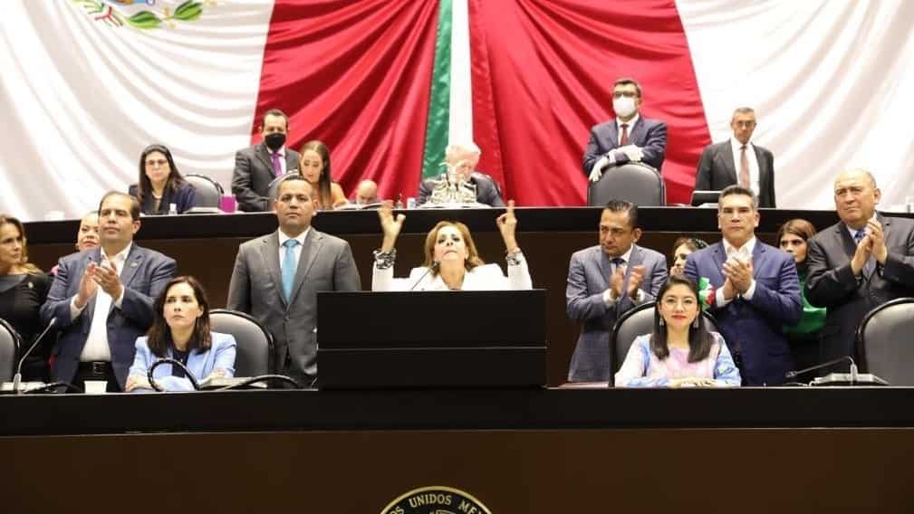 Diputada Yolanda de la Torre pidió licencia; impulsó reforma a FFAA (+Video)