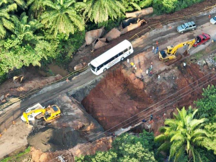 Habilitan carril provisional en la Costera del Golfo