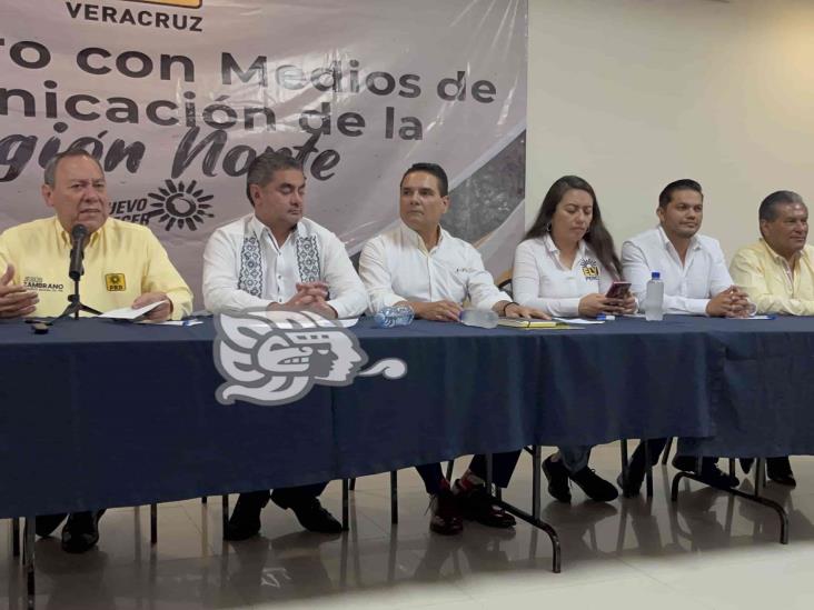 Desde Veracruz, Silvano Aureoles se destapa para buscar la Presidencia