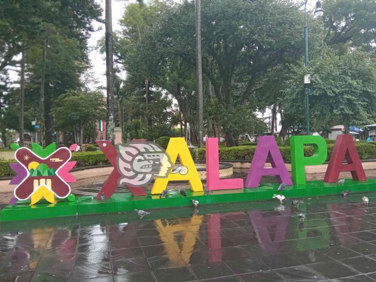 Acuerda iniciativa privada con servidores públicos apuntalar turismo en Xalapa