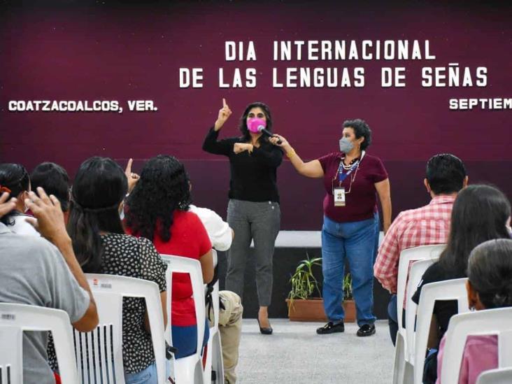 Se conmemora en Coatzacoalcos el “Día Internacional de las Lenguas de Señas”