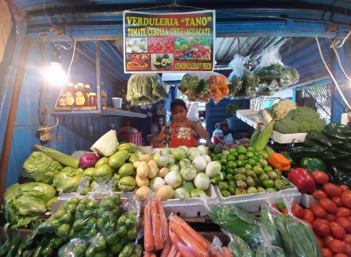 Locatarios de mercados de Veracruz promueven menús económicos y rendidores