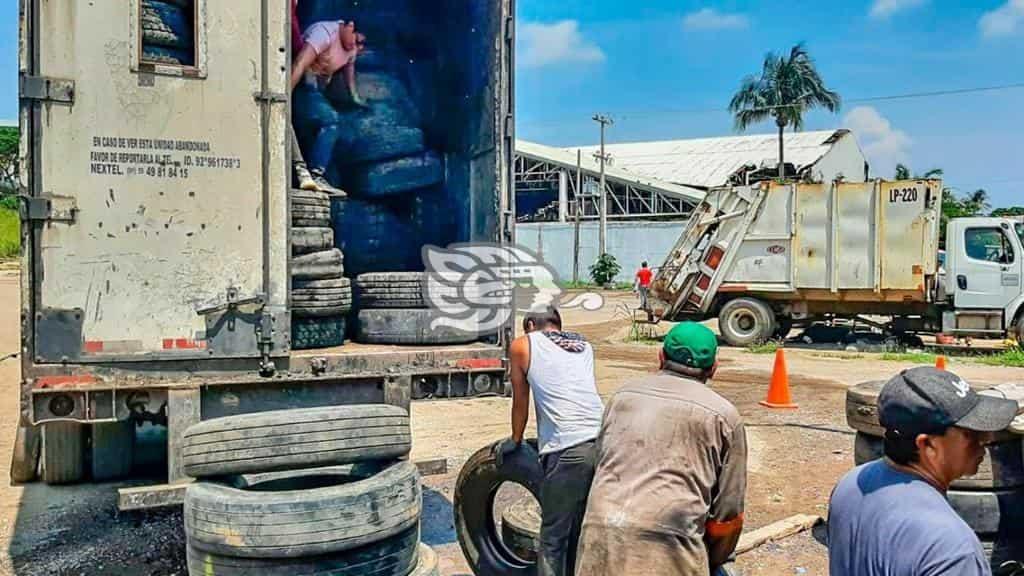 Se han eliminados  11 mil 500 llantas y 200 toneladas de cacharros en Coatzacoalcos