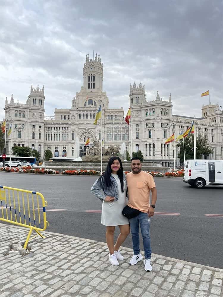 Gaby Bazán y Ricardo Luna se comprometen en París ‘La Ciudad del Amor’