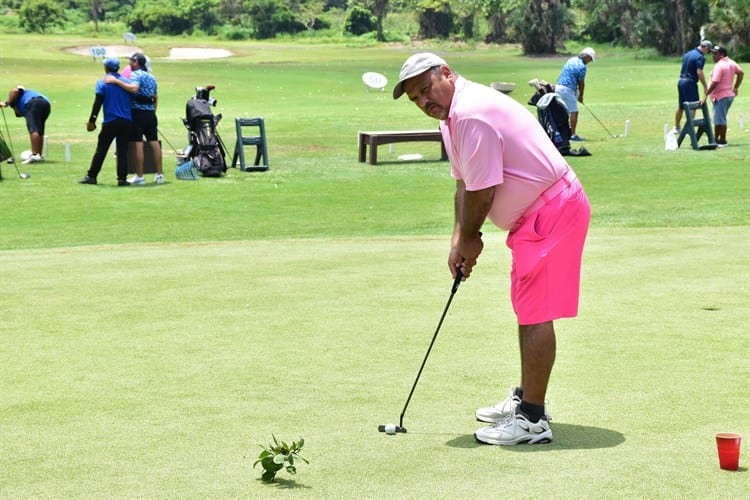 Golfistas en Acción