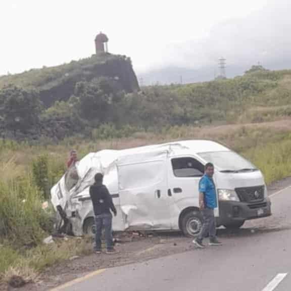 Demandan transportistas y autoridades de Maltrata reparación de tramo a Capufe