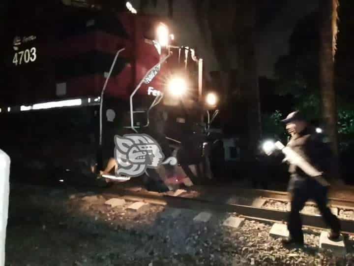 Tren arrolla a hombre y le amputa una pierna, en Córdoba