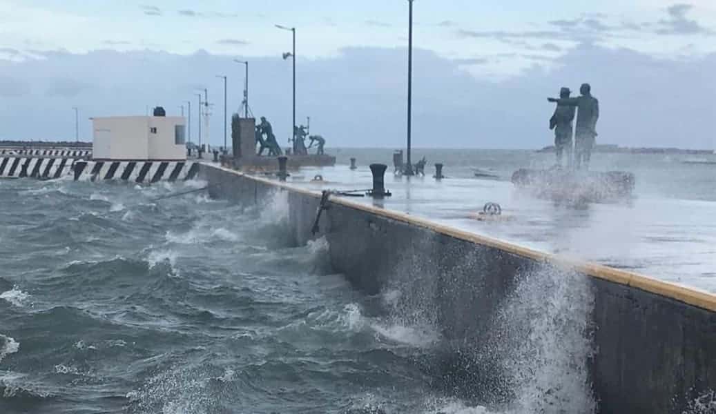 Frente Frío 4 deja daños materiales en Veracruz