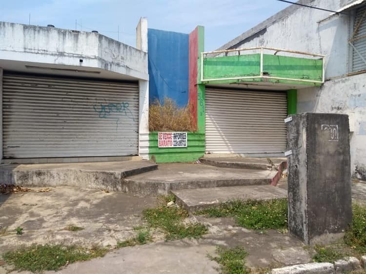 Abandonan casas en El Floresta; no soportan las inundaciones