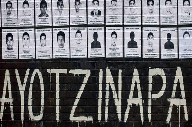 Renuncia fiscal del Caso Ayotzinapa